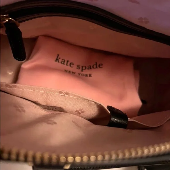 Kate spade purse - Picture 3 of 7